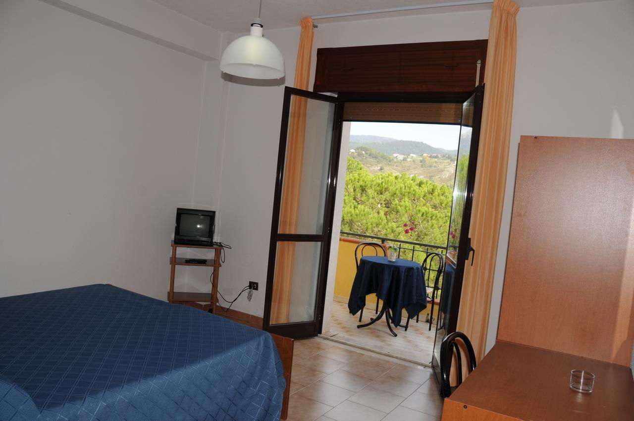 Hotel La Quiete Trecchina Extérieur photo